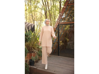 O Yaka K�sa Tunik Pantolon Sade �kili Tesett�r E�ofman Tak�m� - 71219.026 - Bej